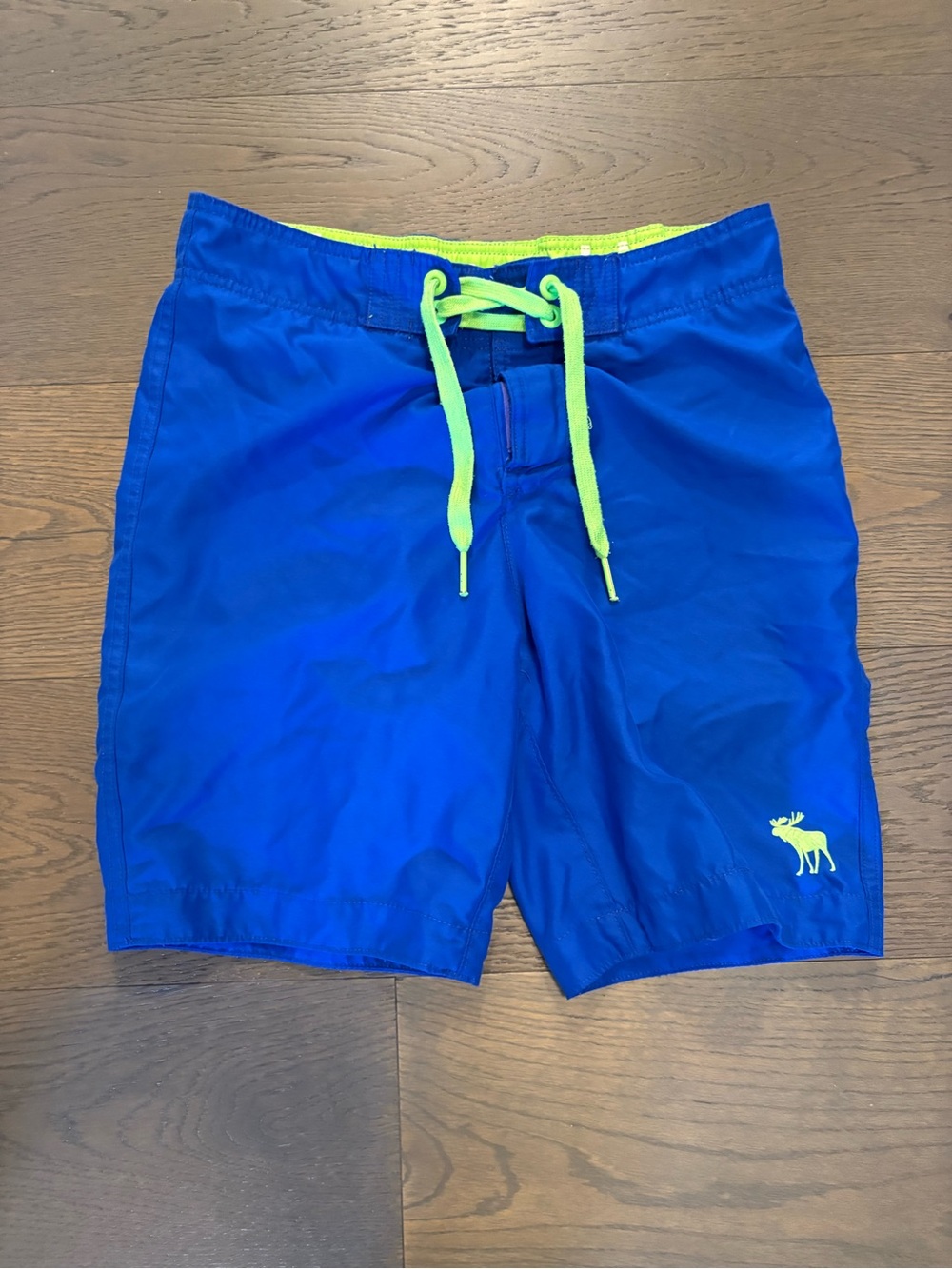 Abercrombie boys blue swim trunks sz XL EUC ret $84
